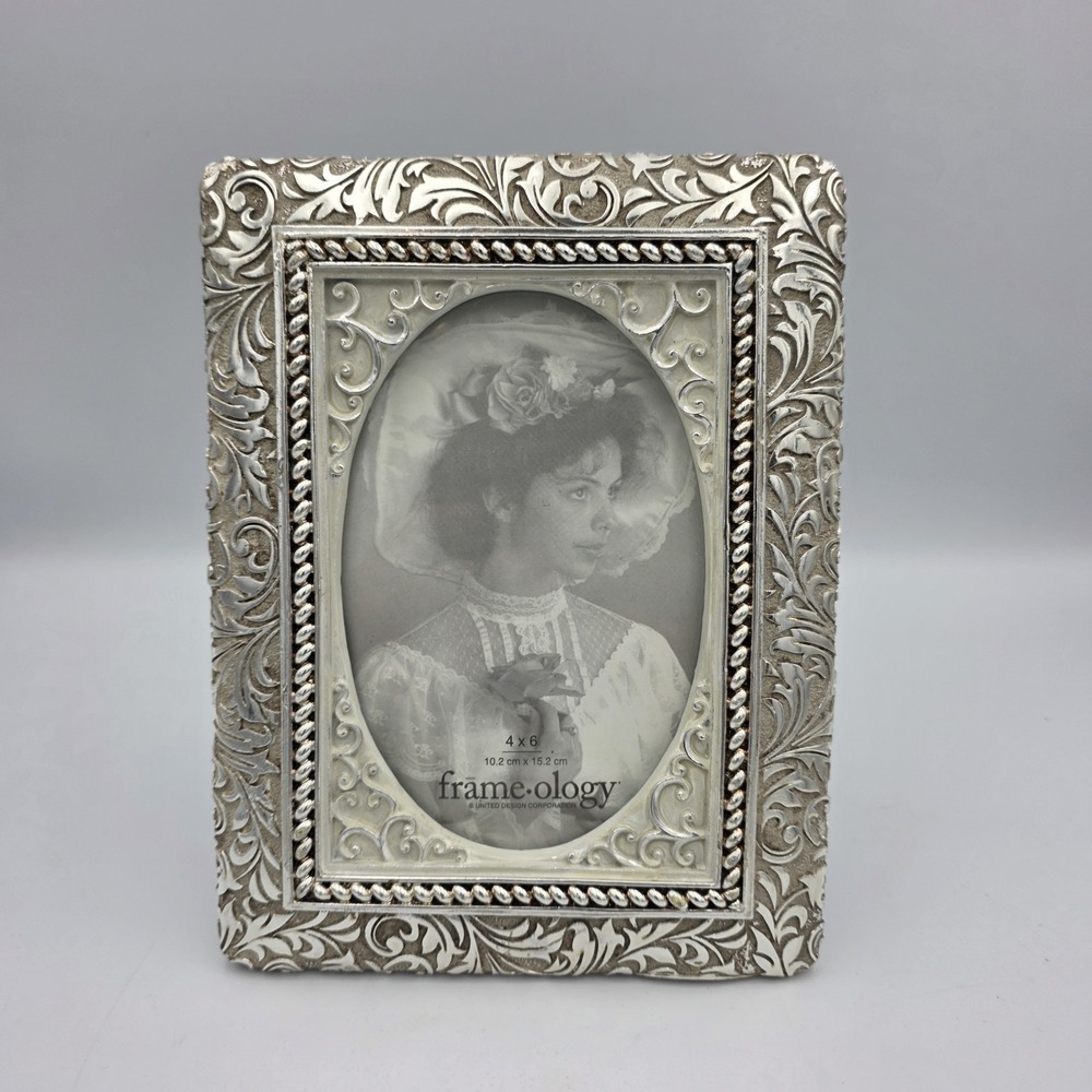Frameology Ornate Silver on Resin Picture Frame 8x6 Etched Design 4x6 Photo 2003